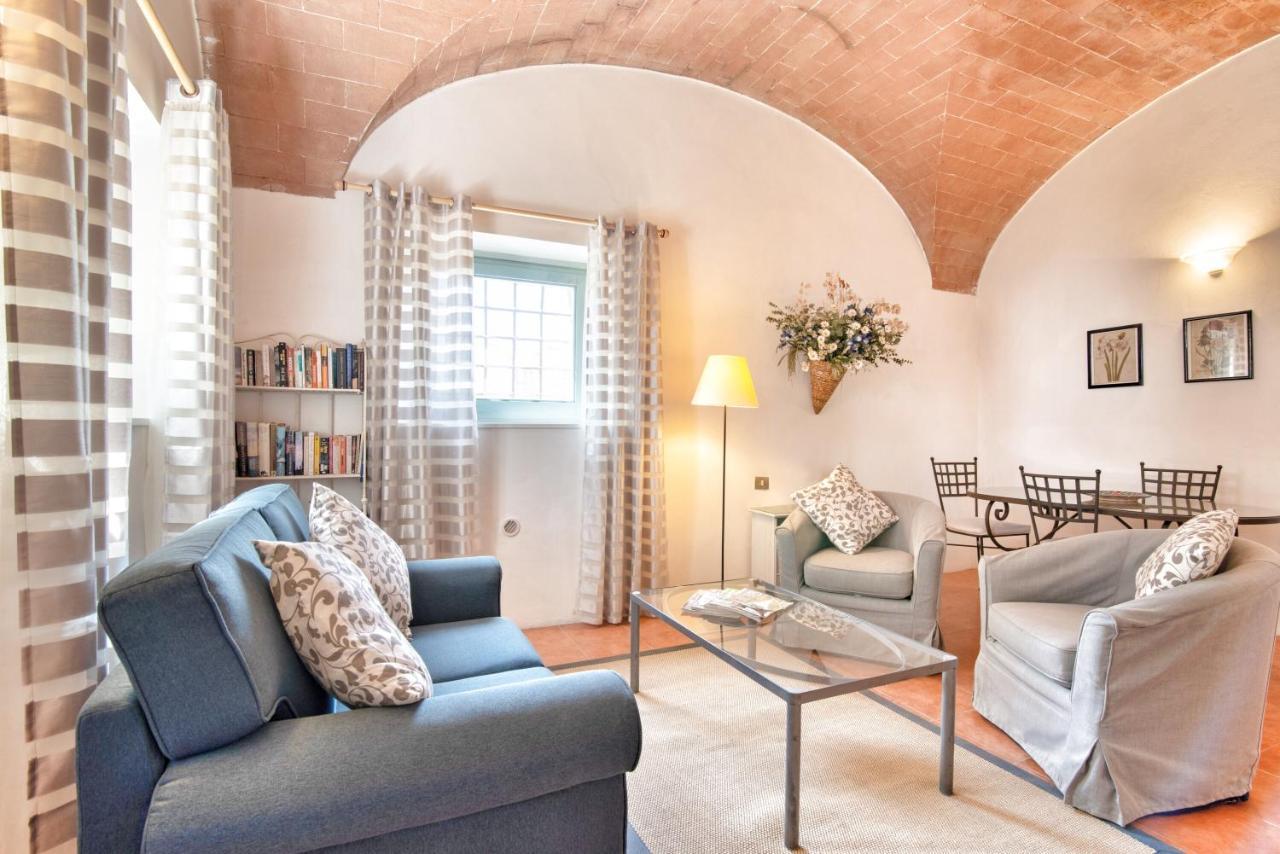 Appartamenti Villa La Fonte 圣吉米纳诺 外观 照片